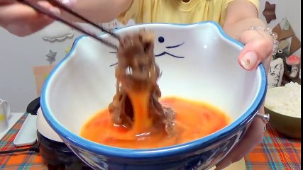 【MUKBANG】 [Sukiyaki + 5 Rice Cups] Meat With Eggs  An Irresistible Taste  [About 6326kcal][Use CC]