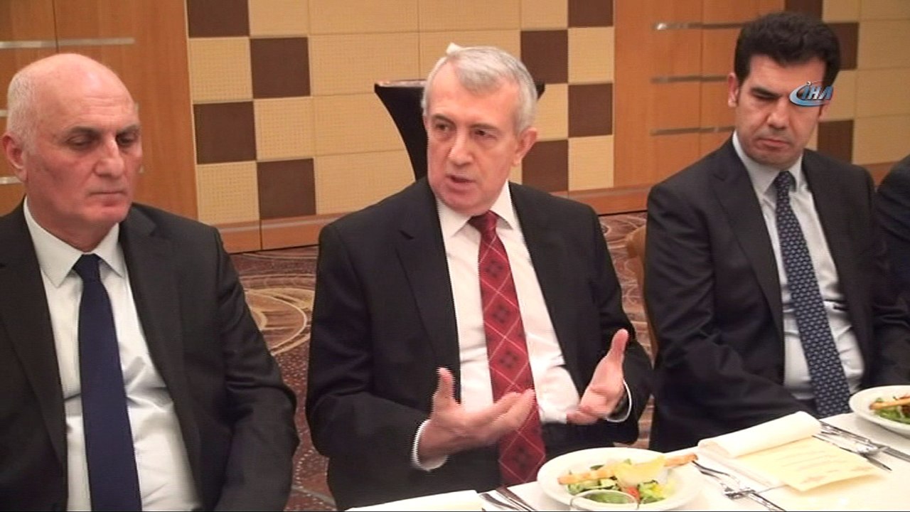 Budapeşte’de Büyükelçi Oktay’ın Onuruna Akşam Yemeği- Macaristan’daki Türk İşadamları Zeytin Dalı Harekatı’na Tam Destek Veriyor