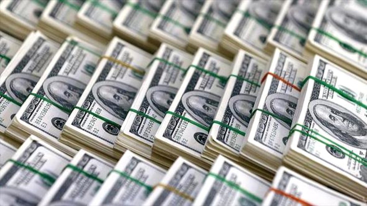 Dolar Sakin Seyrini Devam Ettiriyor
