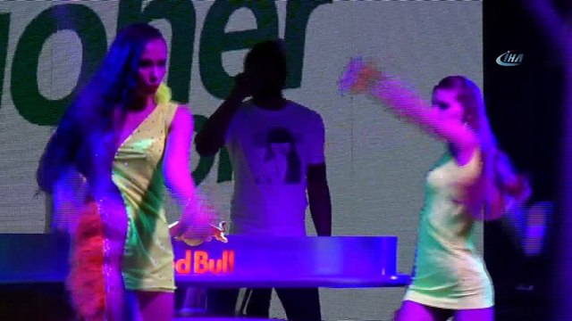 Ayşe Hatun Önal Uludağ'ı salladı