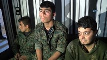 - Burseya Dağına sızmaya çalışan teröristler yakalandı- Sorgulanan teröristler:- “Ailemizi tehdit ettikleri için YPG’ye katıldık”- “Yabancıların da olduğunu arkadaşlar söylüyor”- “Türklerin terörist olduklarını söylediler, 'Türkm...