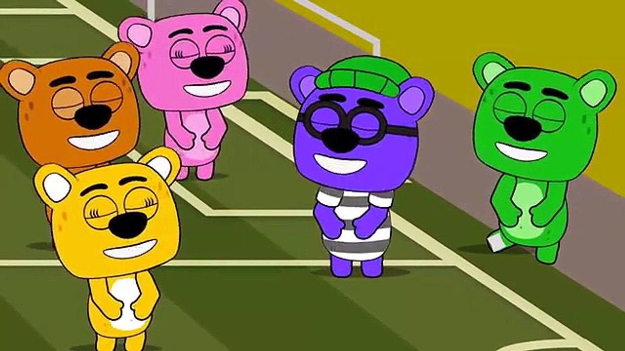 Mega Gummy Bear Family Babies Playing Soccer Funny Eps Cartoon Animation