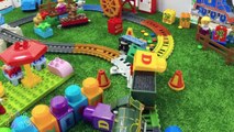 Shapes and Colors with Thomas the Tank Engine - Learning video-Thomas and Friends-Play and Learn #21