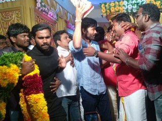 நெல்லையில் முன்னறிவிப்பின்றி சென்று சர்ப்ரைஸ் கொடுத்த தனுஷ்