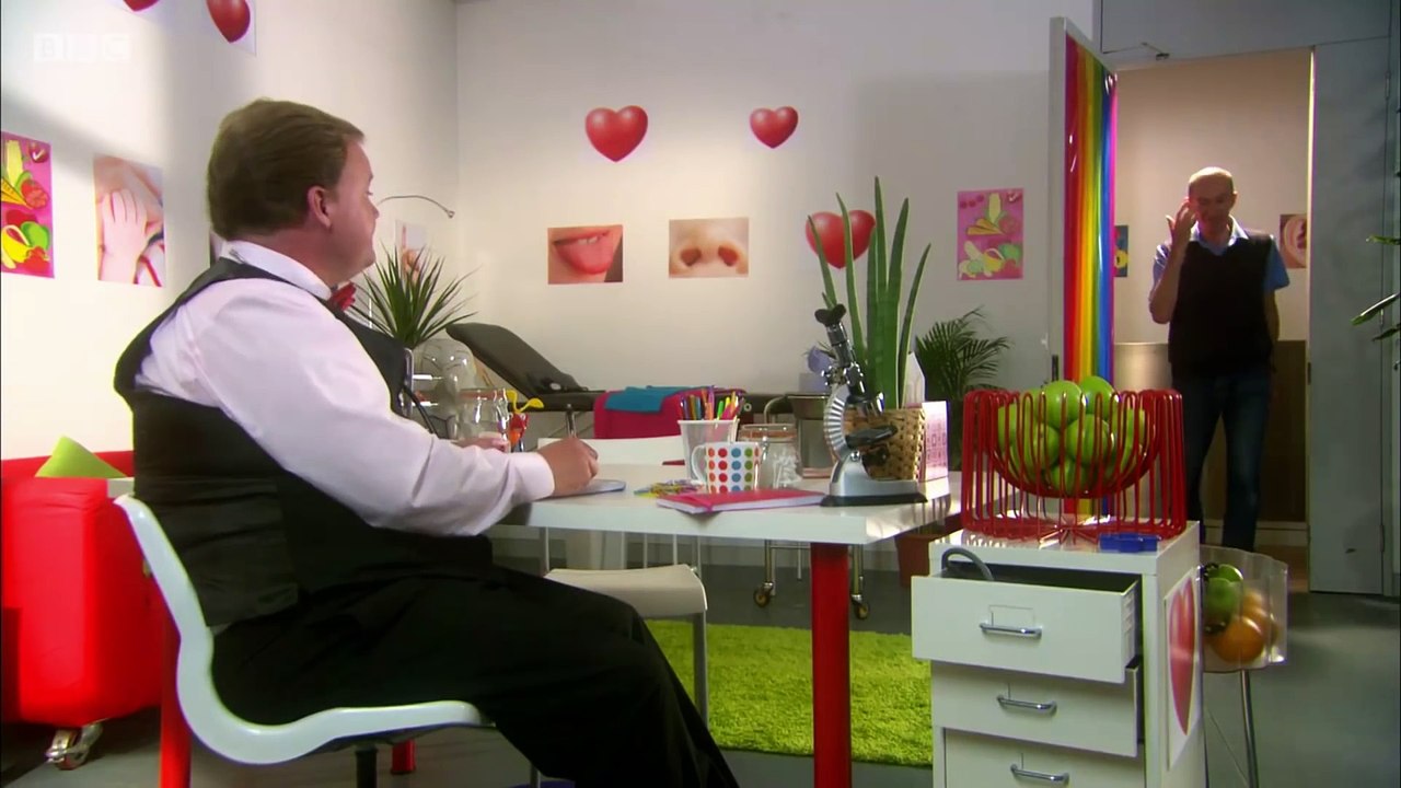 Gigglebiz Doctor Doctor I keep getting pains in the eye - I have hurt my arm in two places