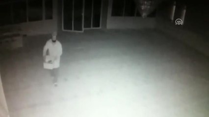 Camilerden Hırsızlık