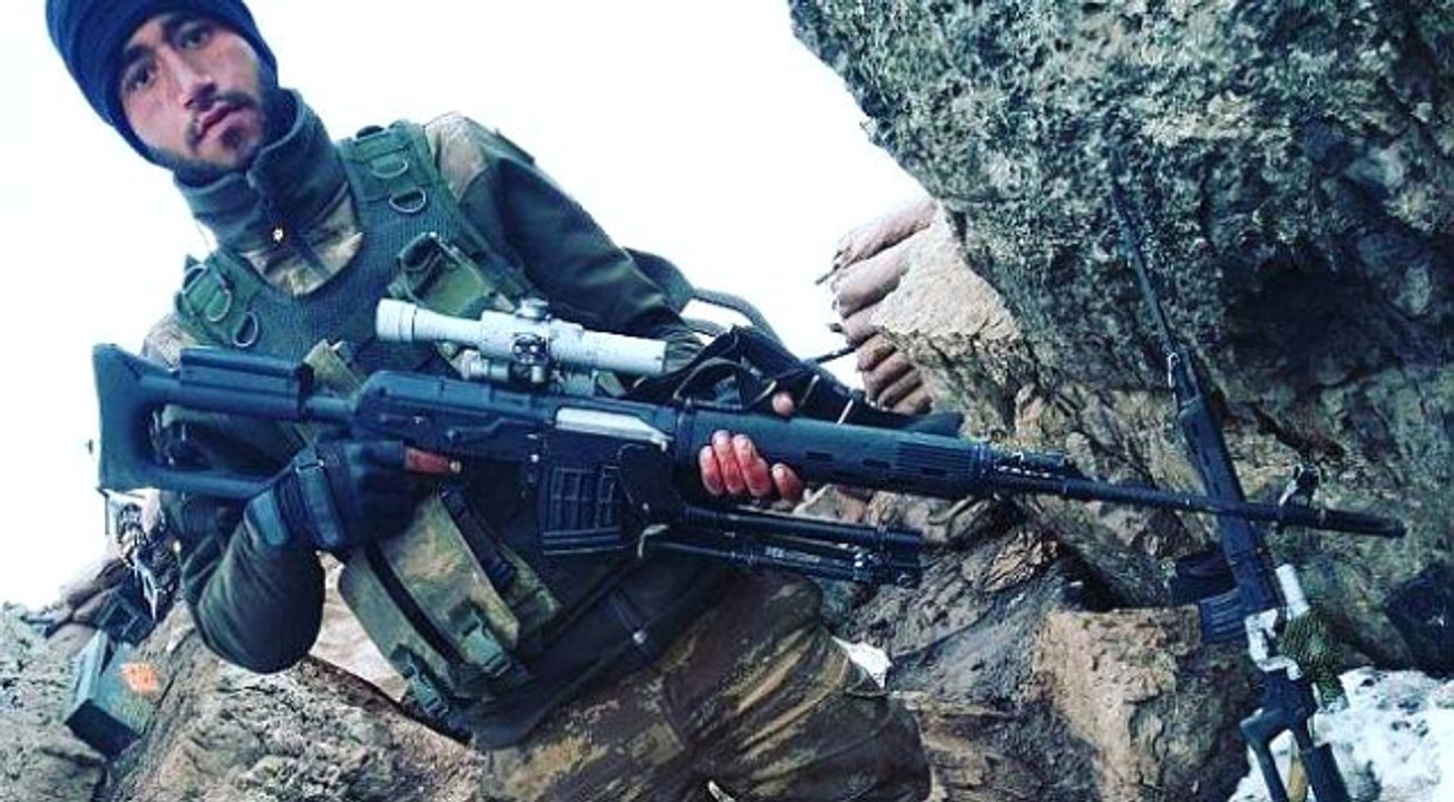 Hakkari'de Şehit Olan Asker Vatan Sevgisini Sosyal Medyada Bu Sözlerle Anlatmış