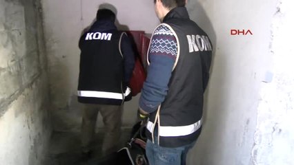 Fatih'te 1 Buçuk Milyon Liralık Kaçak Sigara Ele Geçirildi