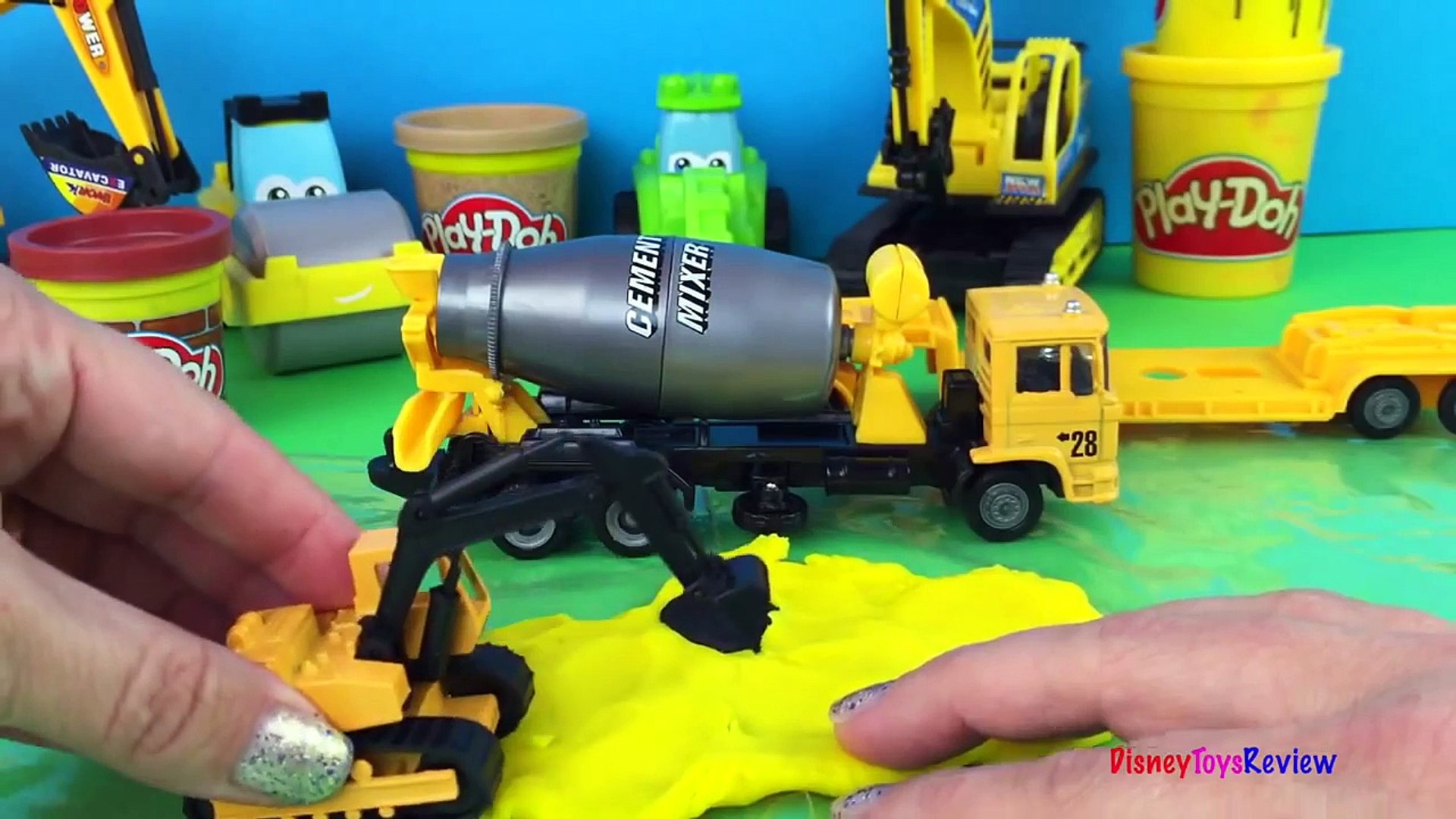 Cars Videos Para Niños En Español - Cars De Carreras Para Niños - Juguetes De BeBes - Vídeo Dailymotion