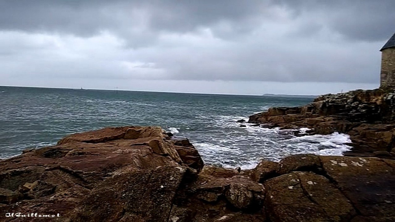 petit port de Lomener à PLoemeur en Bretagne (Morbihan)