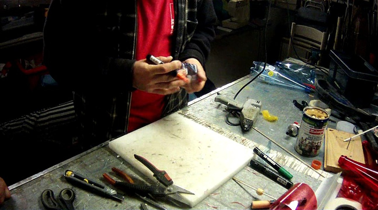 Fabriquer une éolienne avec le cul d'une bouteille plastique