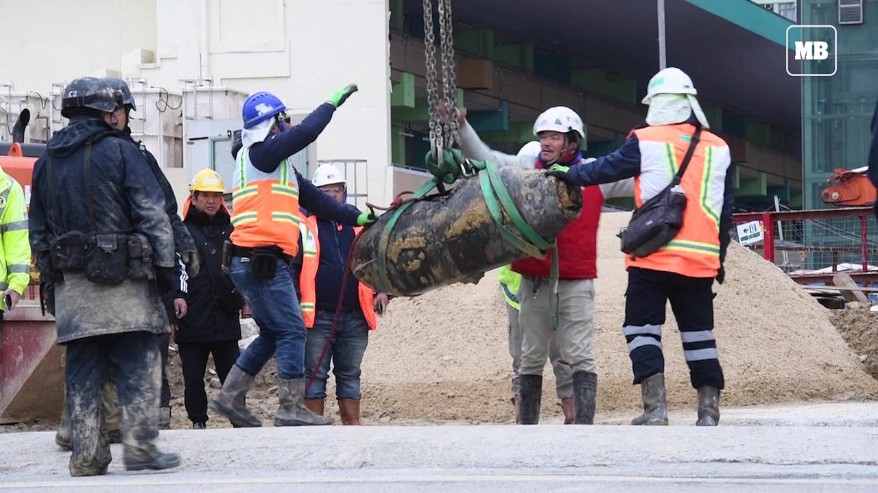 WWII bomb defused in Hong Kong after thousands evacuated
