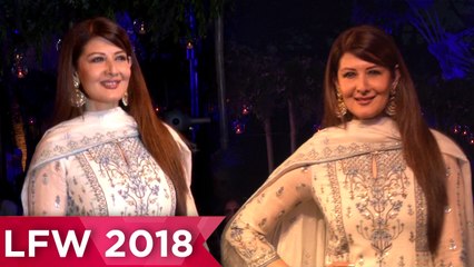 Download Video: Salman Khan's ex Sangeeta Bijlani Hot Look At Lakme Fashion Week 2018