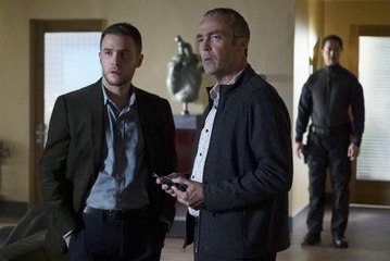 Watch ONline - Marvel's Agents of S.H.I.E.L.D. Season 5 Episode 10 : Past Life