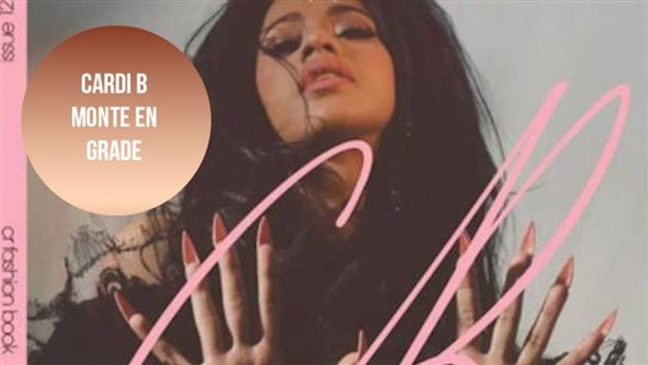 Cardi B fait sa première couv' fashion