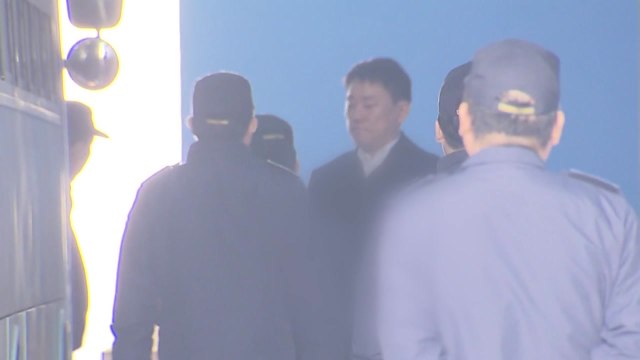 '횡령·사기' 넥센 히어로즈 이장석 징역 4년 법정구속 / YTN