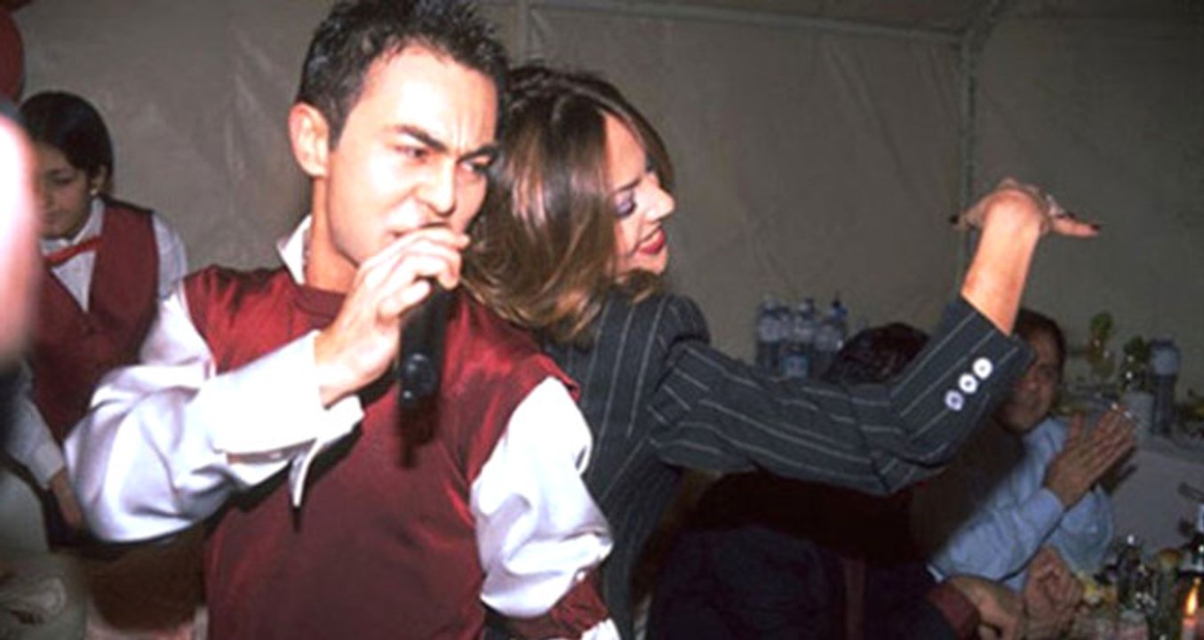 Serdar Ortaç, Ebru ile Barışmak İçin Önce Cumhurbaşkanı'ndan Yardım İstedi, Şimdi de Şarkı Yaptı