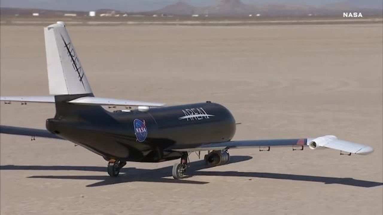 Watch as NASA Tests Shapeshifting Plane Wings