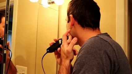 SHAVED BEARD AFTER 2 YEARS!!! GIRLFRIENDS REACTION.