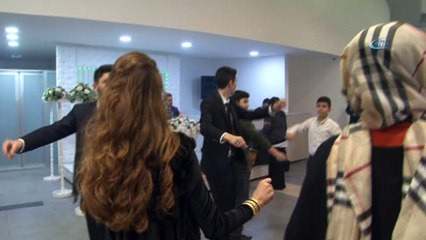 Otogarda düğün salonu görenleri şaşırtıyor