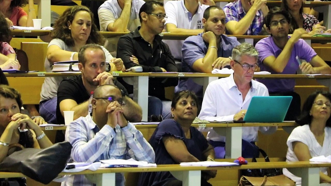 Plan Etudiants : 250 professeurs principaux de terminale formés pour mieux accompagner l'orientation des élèves