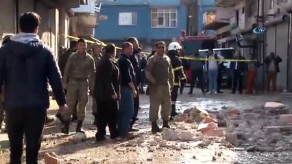 Reyhanlı'ya 2 roket düştü