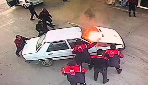 Faciayı İstasyon Çalışanları Önledi