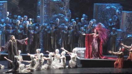 Plácido Domingo y Davinia Rodríguez, estrellas en el debut chino de "Thaïs"