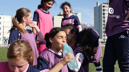 Reportage - L'école municipale de football féminin