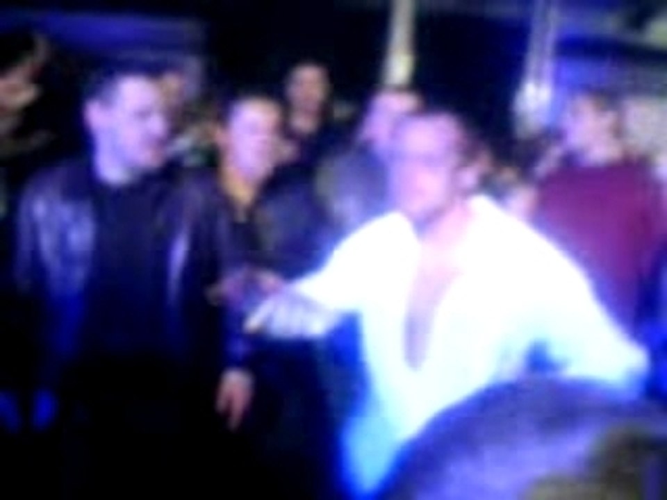 Battle Tektonik Groove city