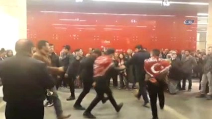 Denizli'de Askerler İstiklal Marşı Okunarak Uğurlanıyor