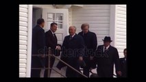 Ronald Reagan meet Mikhail Gorbatchev