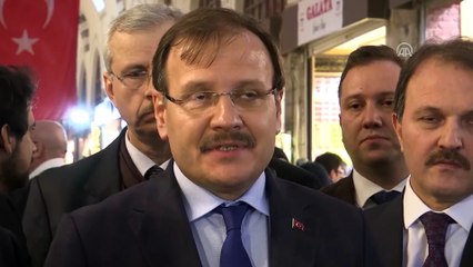 Başbakan Yardımcısı Çavuşoğlu, Mısır Çarşısı'nda incelemelerde bulundu - İSTANBUL