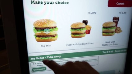 HOW TO GET FREE FOOD AT MCDONALDS | INSANE MCDONALDS LIFE HACKS | 5 BIG MAC CHALLENGE