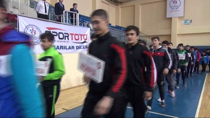 Cumhuriyet tarihinde güreşte 429 altın madalya