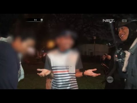 Galau Karena Cewek, Pemuda ini Curhat Sambil Minum Miras - 86