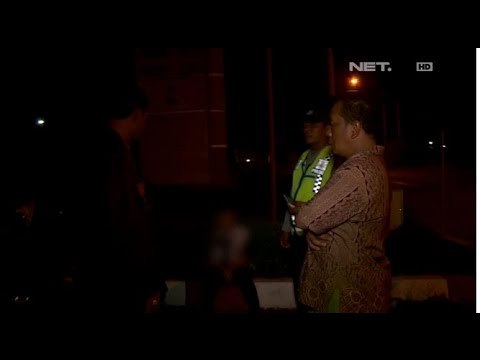 Emosi dengan Sikap Anaknya, Bapak ini Persilahkan Anaknya Ditahan Biar Kapok - 86