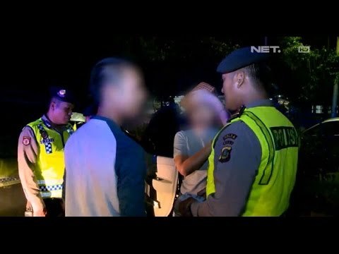 Cegah Perbuatan Asusila, Petugas Razia Kendaraan yang Parkir di Tempat Sepi - 86