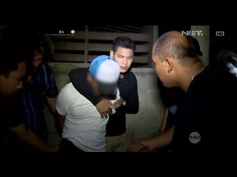 Penangkapan Pengedar Narkoba Saat Lakukan Transaksi dengan Petugas - 86