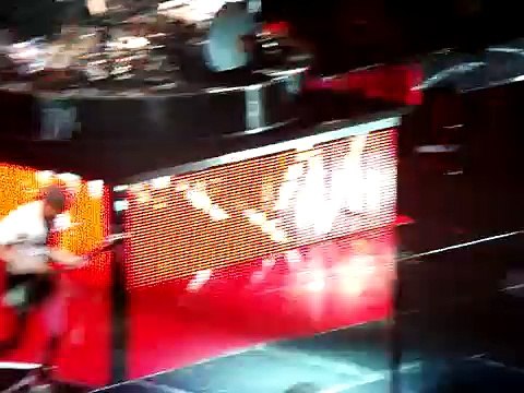 Muse - Star Spangled Banner + Interlude + Hysteria, RBC Center, Raleigh, NC, USA 10/26/2010