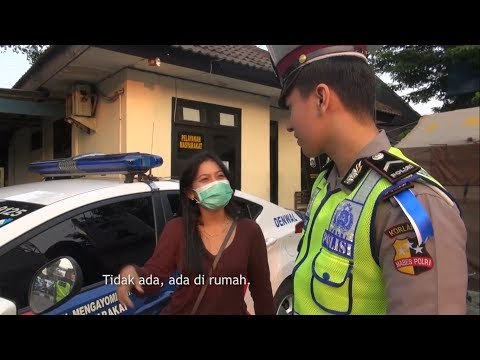 Pengendara Motor Ini Malu - Malu Ketika Ditilang Bripda Andre - 86