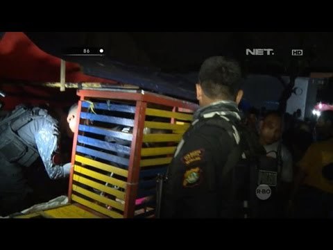 Pesta Miras di Pertunjukkan Musik Dangdut, Tim Jaguar Amankan Sejumlah Botol Miras - 86