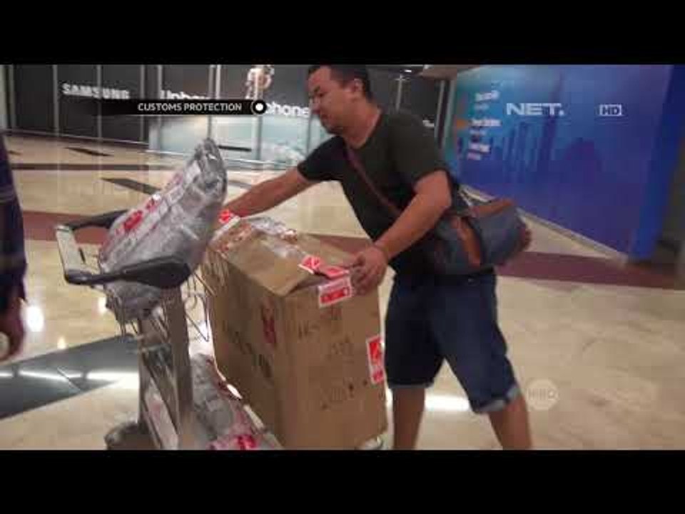 Penertiban Rutin Barang Masuk di Soekarno Hatta - Customs Protection
