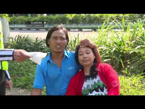 Berhenti di Pembatas Kanan Jalan, Pengendara Motor ini Dihampiri Petugas - 86