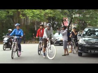 Entertainment News-Indra Bekti bersepeda saat CFD