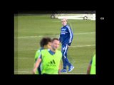 Niall Horan latihan bersama klub Chelsea