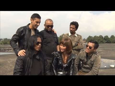 Band Element shooting video klip bareng Inul Daratista