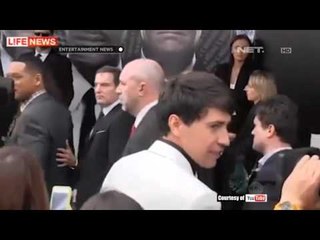 Brad Pitt Diserang di Premiere Film