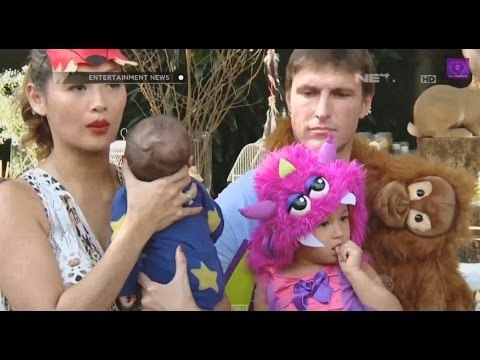 Anak Indah Kalalo mendalami Bahasa Inggris