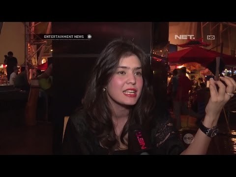 Selebriti yang tidak protektif dengan maianan anaknya